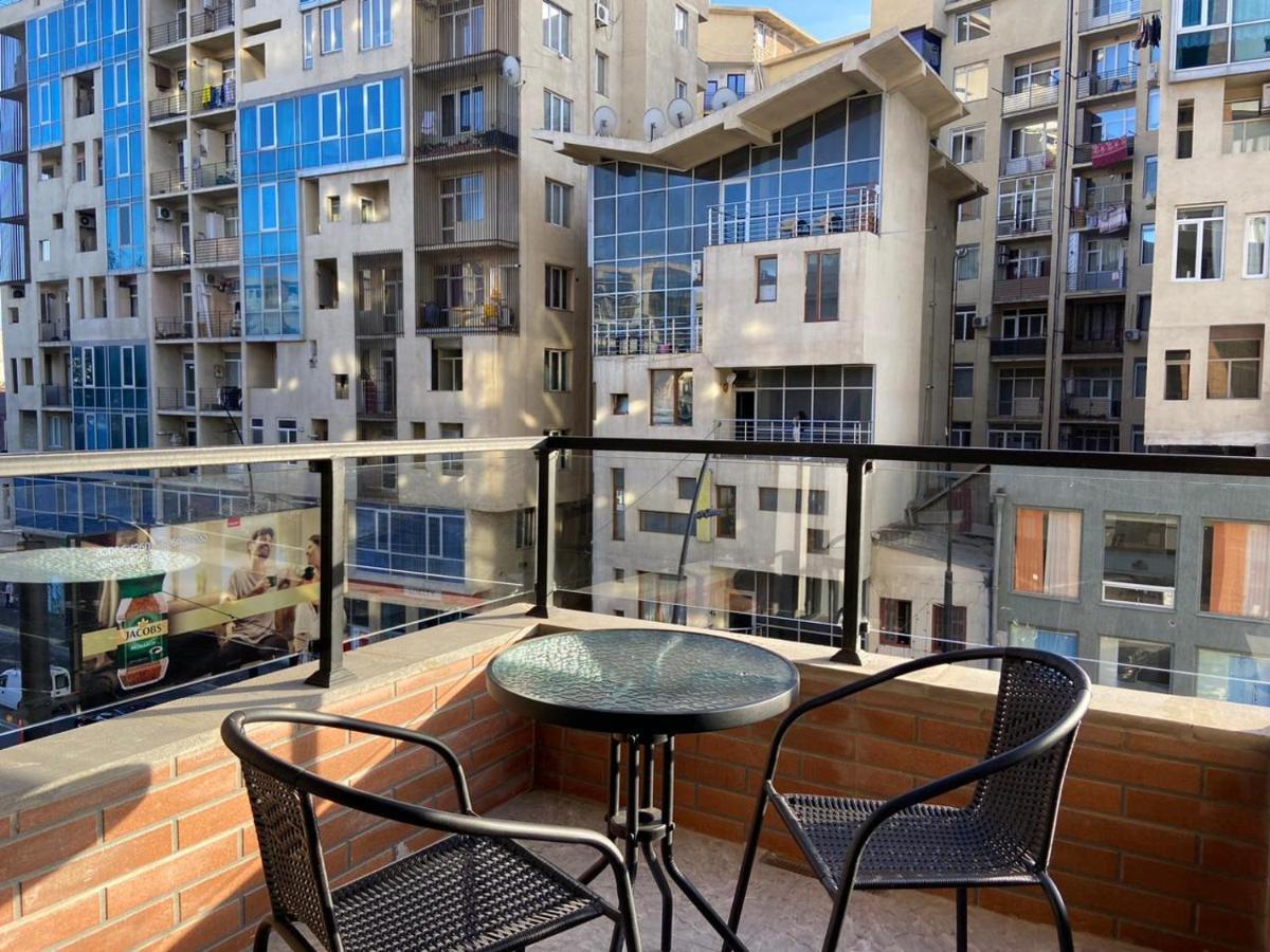 Apartment David For